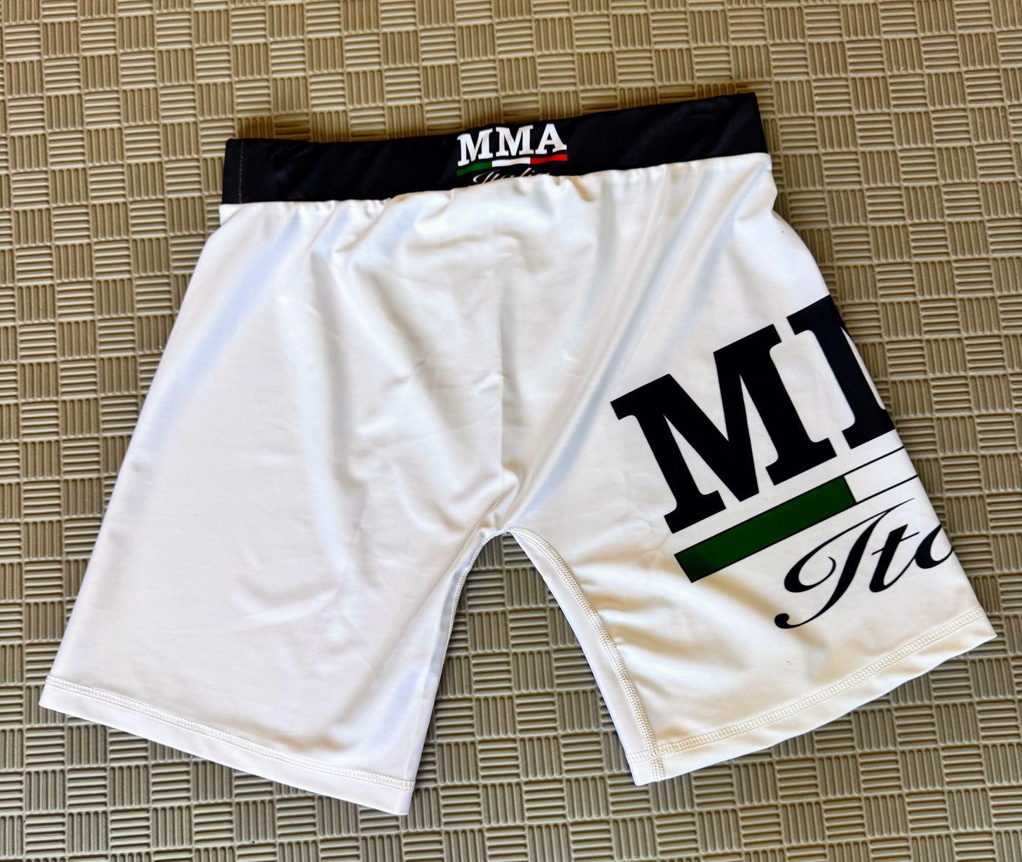 rashguard pantalone corto bianco